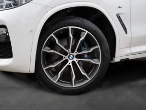 BMW X3 xDrive30d M Sport. AHK. ACC Bild 4