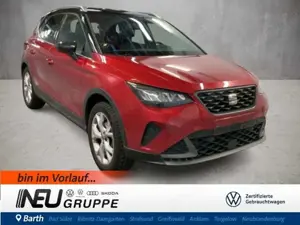 SEAT Arona FR 1.0 TSI DSG CAM / LED / ACC / Carplay