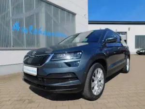 Skoda Karoq 2.0 TDI DSG Clever 4x4 LED/AHZ/Panorama