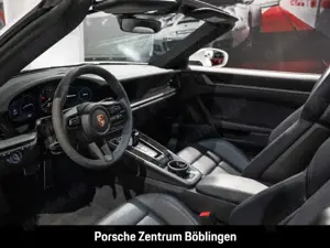 Porsche 992 911 Carrera Cabrio Sportabgas Surround View Bild 4