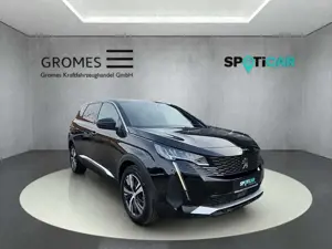 Peugeot 5008 Allure Pack 130 7-Sitzer Navi Digitales Cockpit LE