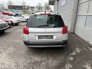 Peugeot 207 Bild 5