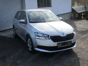Skoda Fabia Combi Ambition+PDC+ACA+Apple CarPlay+LED
