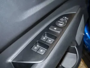 Kia Stonic 1.0 T-GDI Vision PDC SHZ KAMERA NAVI Bild 5