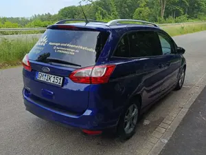 Ford Grand C-Max C-Max Diesel 1.5 TDCi Start-Stopp-System Trend Bild 3
