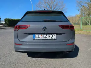 Volkswagen Golf Variant Golf VIII Variant 1.0 eTSI OPF DSG Life mit AHK Bild 5