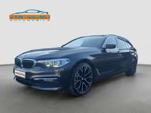 BMW 530 i Touring xDrive * Leder * BMW Live Cockpit