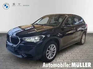 BMW X1 sDrive 20i Aut.+HUD+LED+ACC+PARKASSITENT+SHZ+