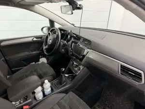 Volkswagen Touran Comfortline BMT/Start-Stopp Bild 3