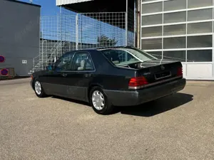 Mercedes-Benz 400 Bild 2