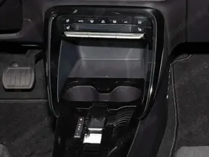 Citroen C3 Hybrid 110 Doppelkupplung +HUD+NAVI+LED+BC+++ Bild 5