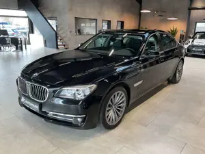 BMW 740