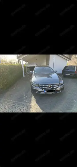Mercedes-Benz E 220 d 4Matic T All-Terrain 9G-TRONIC Avantgarde
