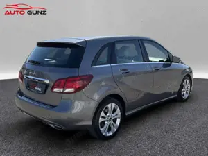 Mercedes-Benz B 180 Urban   *Navi-AHK-SHZ* Bild 5