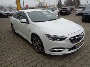 Opel Insignia Exclusive OPC LINE Bild 3