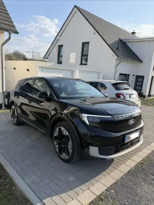 Ford Explorer Premium RWD Bild 2