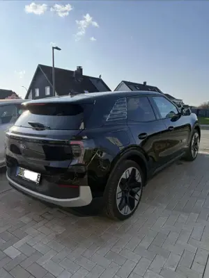 Ford Explorer Premium RWD Bild 3
