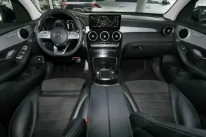 Mercedes-Benz GLC 300 de 4M AMG AHK+CARPLAY+KAMERA+MBUX+LED+20 Bild 5
