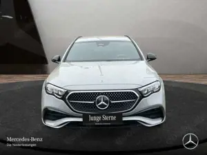 Mercedes-Benz E 300 e T Hybrid AMG Distr. LED AHK Night Kamera Bild 3