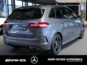 Mercedes-Benz B 200 d AMG NIGHT PANO KEYLESS MULTIBEAM DISTRON Bild 4