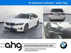 BMW 330 e xDrive Touring Sport Line Head-Up