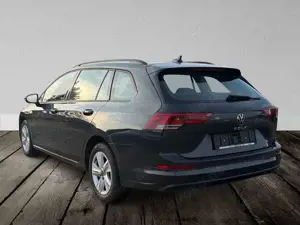Volkswagen Golf VIII Life 1.0 TSI Bild 2