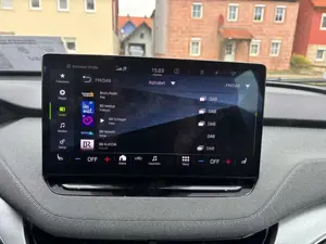 Skoda Enyaq 60 iV60+NAVI+KLIMA+DAB Bild 4