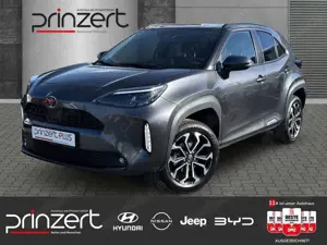 Toyota Yaris Cross 1.5 Hybrid "Team Deutschland" Allwetter