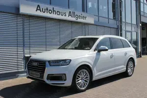 Audi Q7 e-tron 3.0 TDI quattro S line *AHK/LaneAssist/LED*