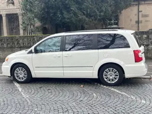 Lancia Voyager
