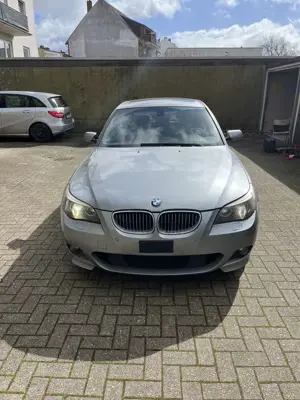 BMW 525 525d M-Paket
