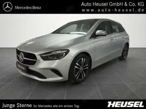 Mercedes-Benz B 250 4M Progressive AUT Kam. KeyLess KlimaA LED