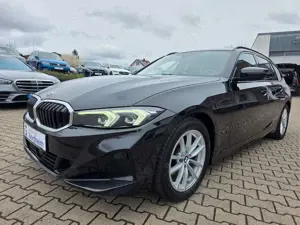 BMW 320 d Touring Automatik/HuD/ACC/LED/AHK
