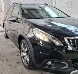 Peugeot 2008 Crossway Bild 3