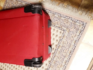 Reisekoffer ca 65 cm hoch Bild 2