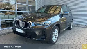 BMW X3 xDrive 20i A M-Sport Pano AHK Navi RüKa Tempo