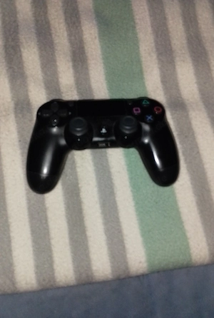 Playstation 4 pro  Bild 4