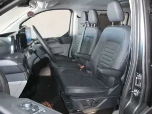 Ford Transit Custom L 2 Titanium +Leder+3-Zonen-Klima Bild 5