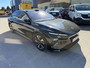 NIO ET7 480 kW Baas AHK PANO LUFT Massage