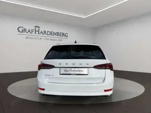 Skoda Octavia Combi 2.0 TDI DSG Style ACC Kamera Navi Bild 5