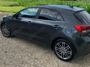 Kia Rio Rio 1.0 T-GDI 120 Platinum Edition Bild 3