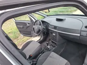Opel Meriva Bild 4
