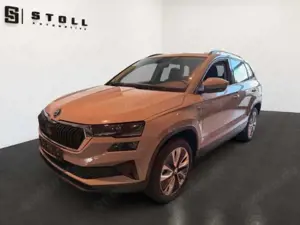 Skoda Karoq 1.5 TSI Selection Navi+AHK+TravelAssist+++