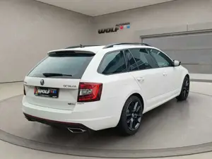 Skoda Octavia RS 2.0 TDI KESSY~Light Assist~AHK~GRA~LED~PDC Bild 5