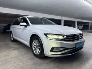 Volkswagen Passat Variant 2.0 TDI DSG Business 3,99%+LED+KAMERA+NAVI+ACC Bild 4