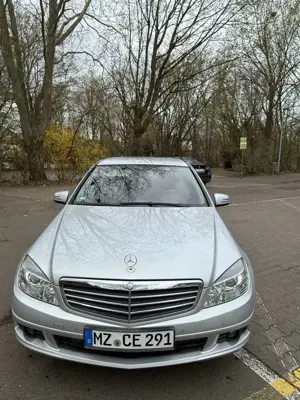 Mercedes-Benz C 180 Kompressor BlueEFFICIENCY Special Edition