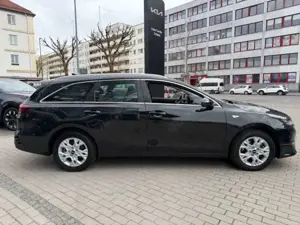 Kia Ceed / cee'd CEE'D SW 1.5T AUTOMATIK VISION NAVIGATION Bild 5