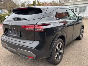 Nissan Qashqai 1.3 N-Connecta Bild 4