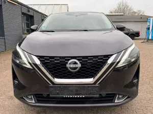 Nissan Qashqai 1.3 N-Connecta Bild 2
