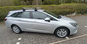 Opel Astra Opel Astra K 1.0 ECOTEC Direct Injection Turbo Sports Tourer